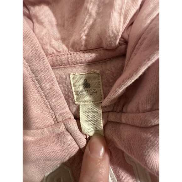 Large Lot Of Newborn Size Baby Girls Clothing Lot  0-3 Months. Baby Gap Etc EUC! - Picture 10 of 10